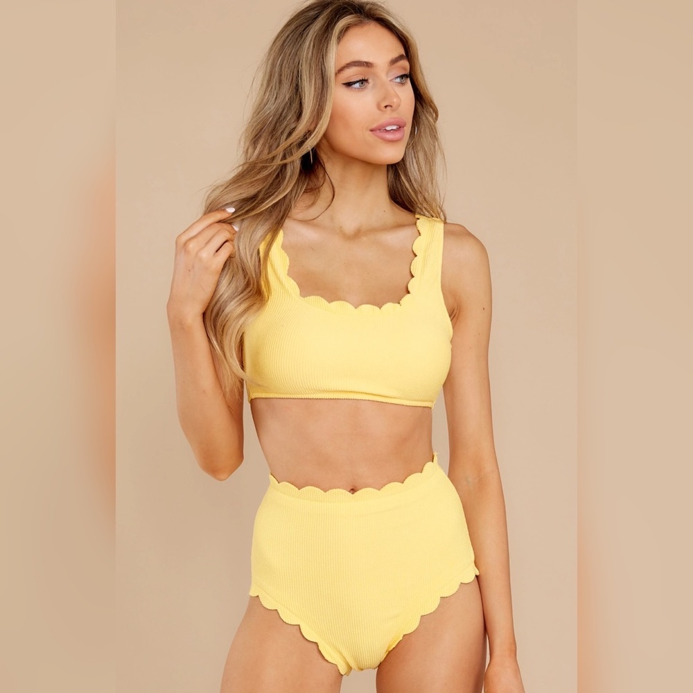NWT High Waisted Yellow Bikini Bottoms Size Small - Picture 2 of 10